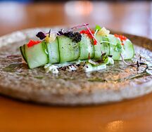 Салат Снежный краб с тигровыми креветками