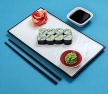 Маки с огурцом