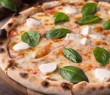Пицца Моцарелла