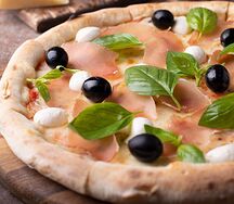 Пицца Прошутто Свежая моцарелла