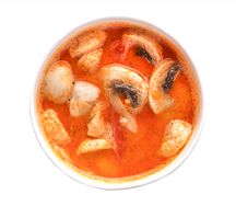 Суп Том ям с креветками и рисом