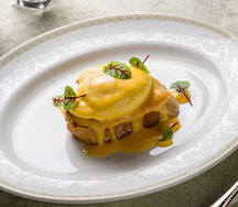 Яйцо Бенедикт