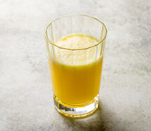 Свежевыжатый сок ананасовый
