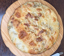Осетинский пирог мясной с сыром