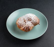 Шу с заварным кремом