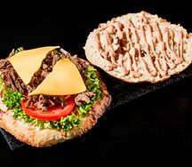 Бум-премиум говяжий в лепешке