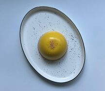 Пирожное Манго-маракуйя полусфера