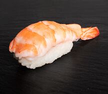 Суши с креветкой