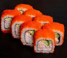 Ролл Калифорния с крабом