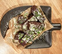 Бородинский хлеб с чесноком и пармезаном
