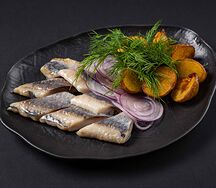 Сельдь с мини-картофелем