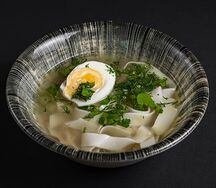 Куриный с домашней лапшой