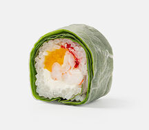 Спринг-ролл с креветкой и манго