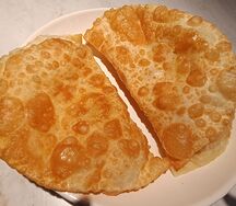 Чебурек с сыром