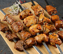 Шашлык из куриной грудки на мангале