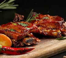 Томленые свиные ребра