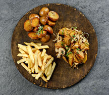 Картофель с грибами и луком