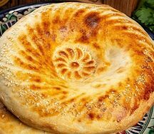 Лепешка узбекская большая