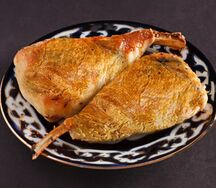 Самса с запеченной куриной голенью 