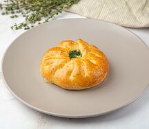 Жюльен