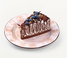 Блинный торт с голубикой и кедровым орехом