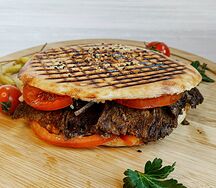 Шаурма с курицей в пите