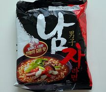 Рамен быстрого приготовления со вкусом чеснока