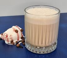 Вишнево-ванильный холодный кофе