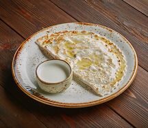 Кутаб с сыром