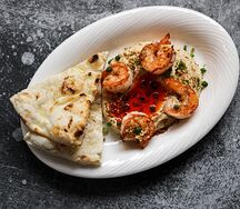 Хумус с креветками  