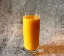 Сок апельсиновый свежевыжатый