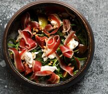 Утка, рукола, лабне 