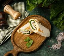 Ролл Острый с куриной грудкой