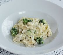 Тальятелле Брокколи и курица