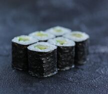 Ролл Авокадо маки