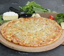 Пицца Кватро Формаджи