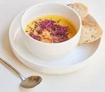 Суп тыквенный с беконом и креветками