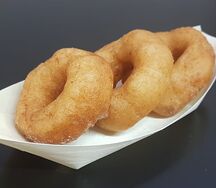 Пончики с лимонным топпингом