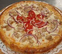 Пицца Курица с помидорами 