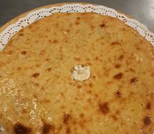 Осетинский пирог с капустой и сыром