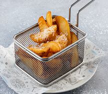 Картофельные дольки с пармезаном