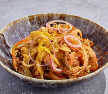 Салат с копченой курицей