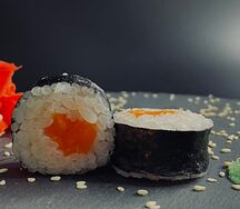 Маки Лосось
