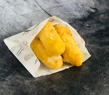 Сырные палочки