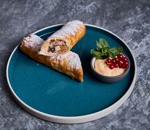 Штрудель с английским соусом