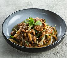 Жареная баранина с луком по-шаньдунски