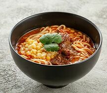 Пшеничная лапша с говядиной Хуншао