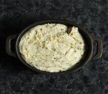 Картофельное пюре с черным трюфелем