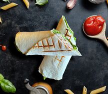 Ролл с курицей