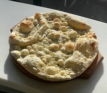 Фокачча с пармезаном